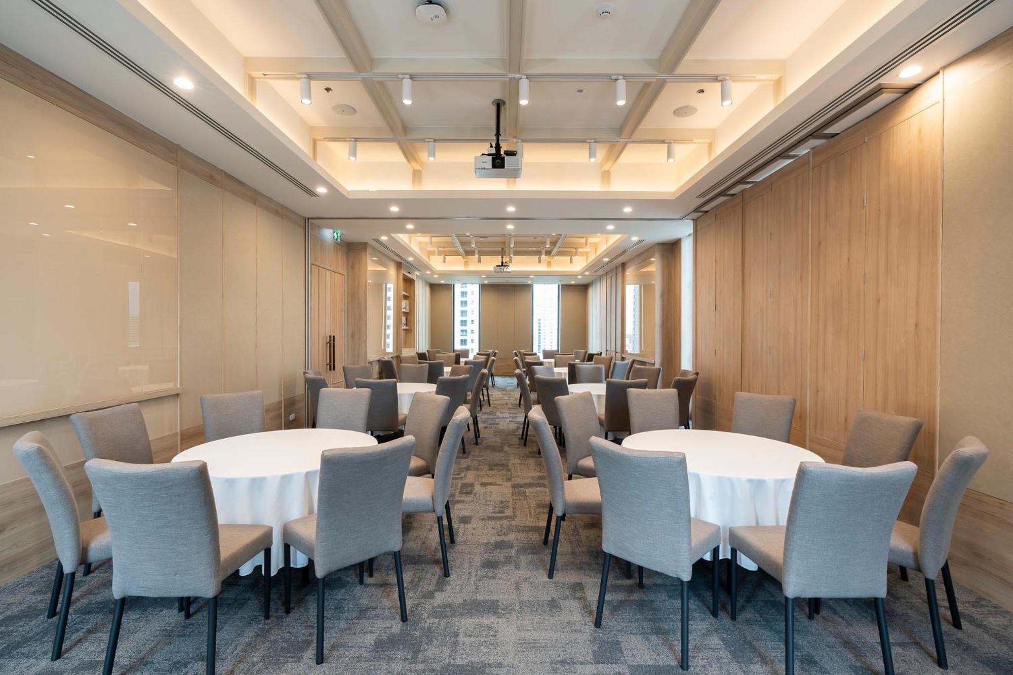 Staybridge Suites Bangkok Sukhumvit By Ihg Εξωτερικό φωτογραφία