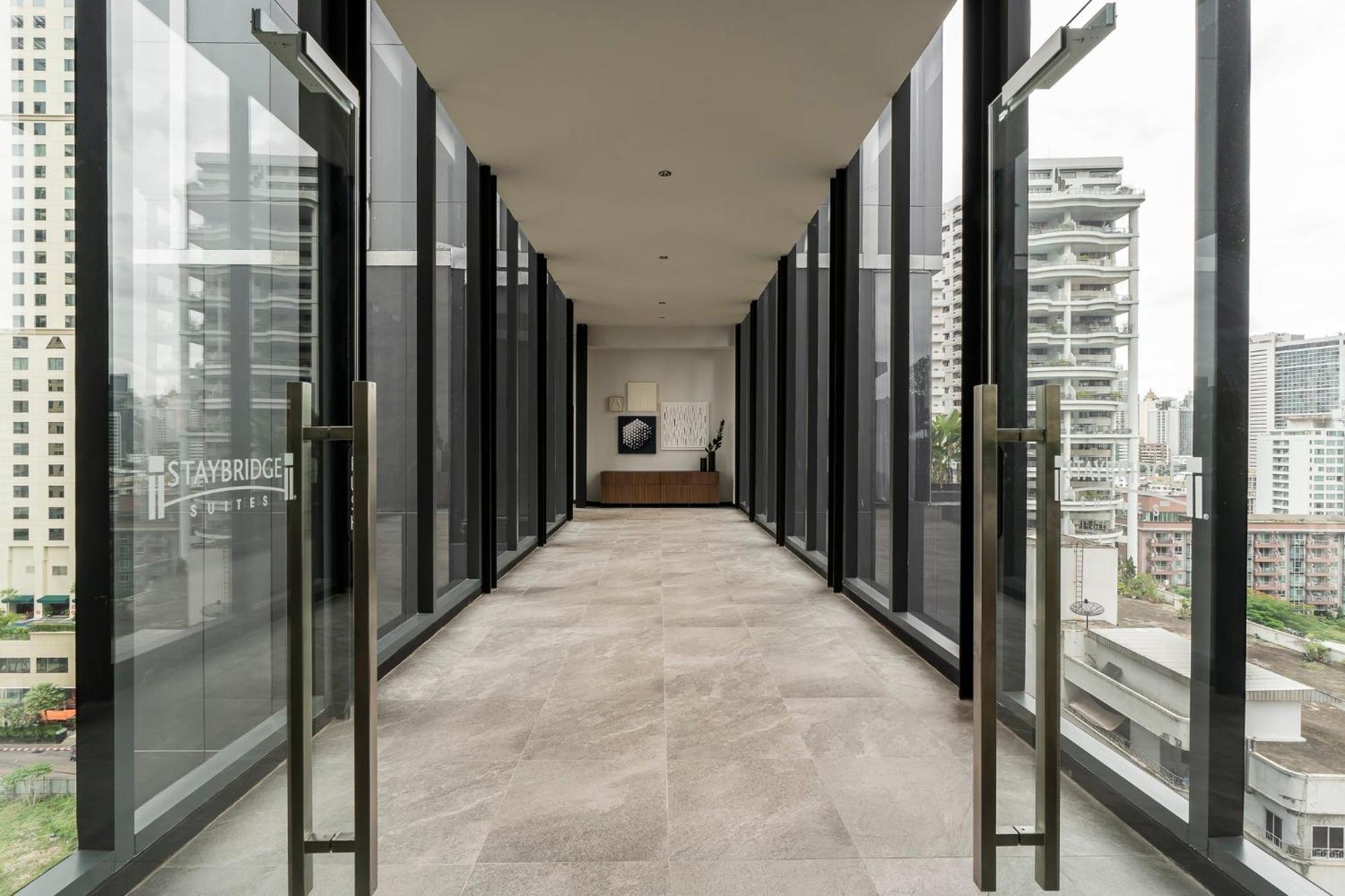 Staybridge Suites Bangkok Sukhumvit By Ihg Εξωτερικό φωτογραφία