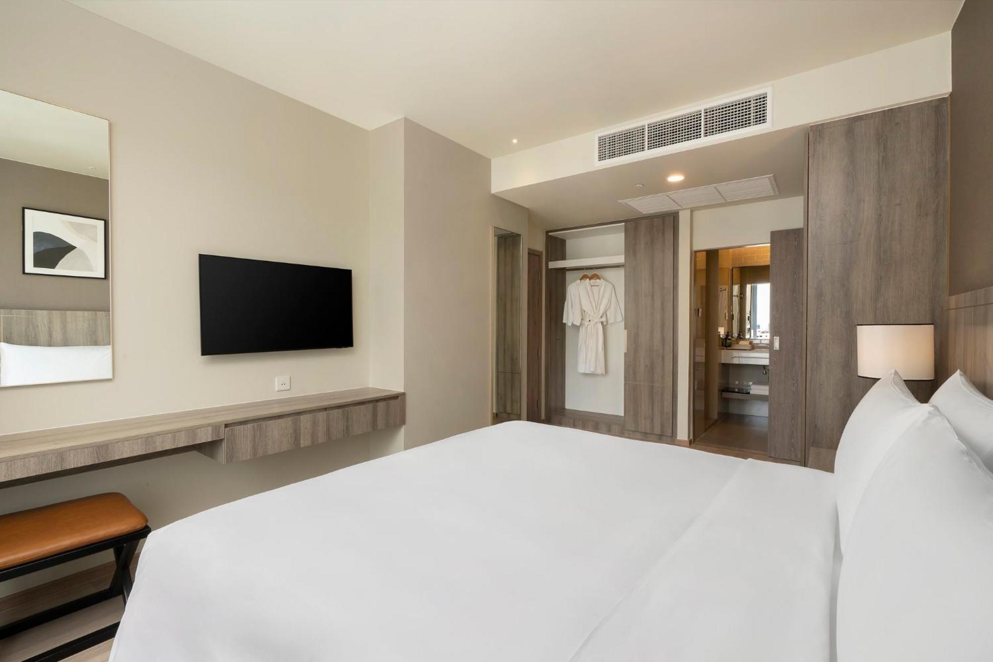 Staybridge Suites Bangkok Sukhumvit By Ihg Εξωτερικό φωτογραφία