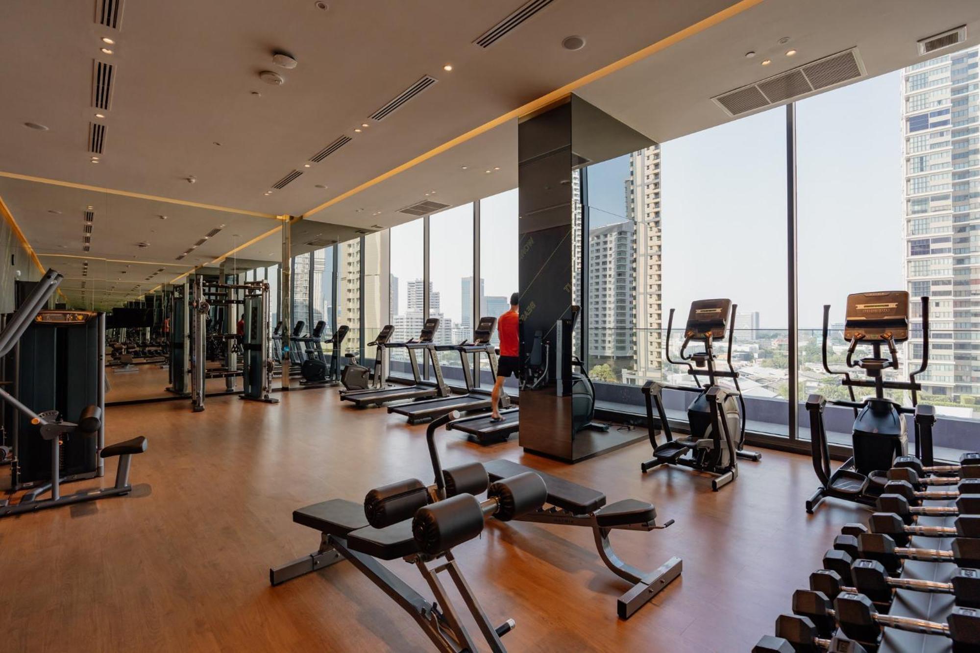 Staybridge Suites Bangkok Sukhumvit By Ihg Εξωτερικό φωτογραφία