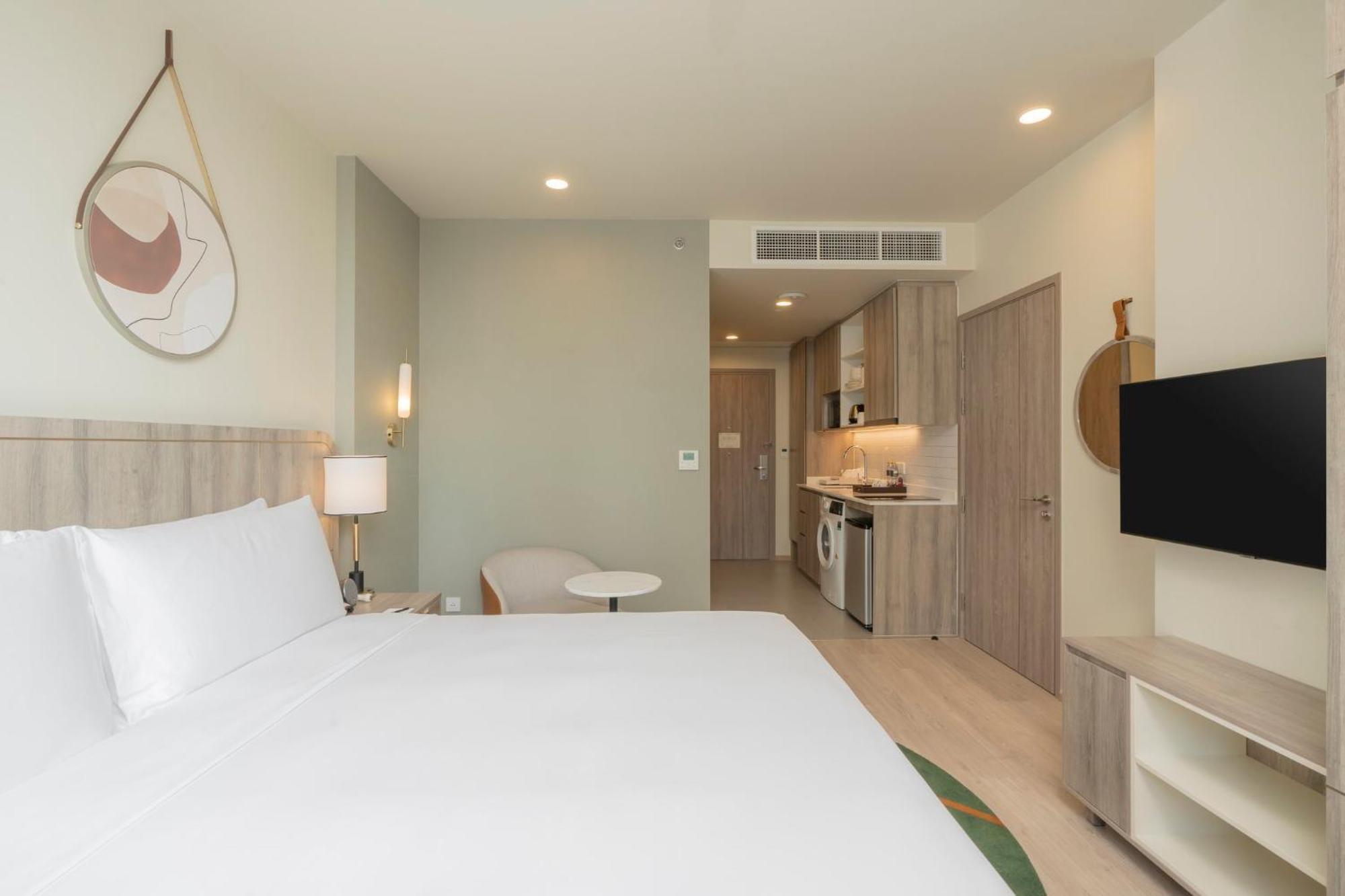 Staybridge Suites Bangkok Sukhumvit By Ihg Εξωτερικό φωτογραφία