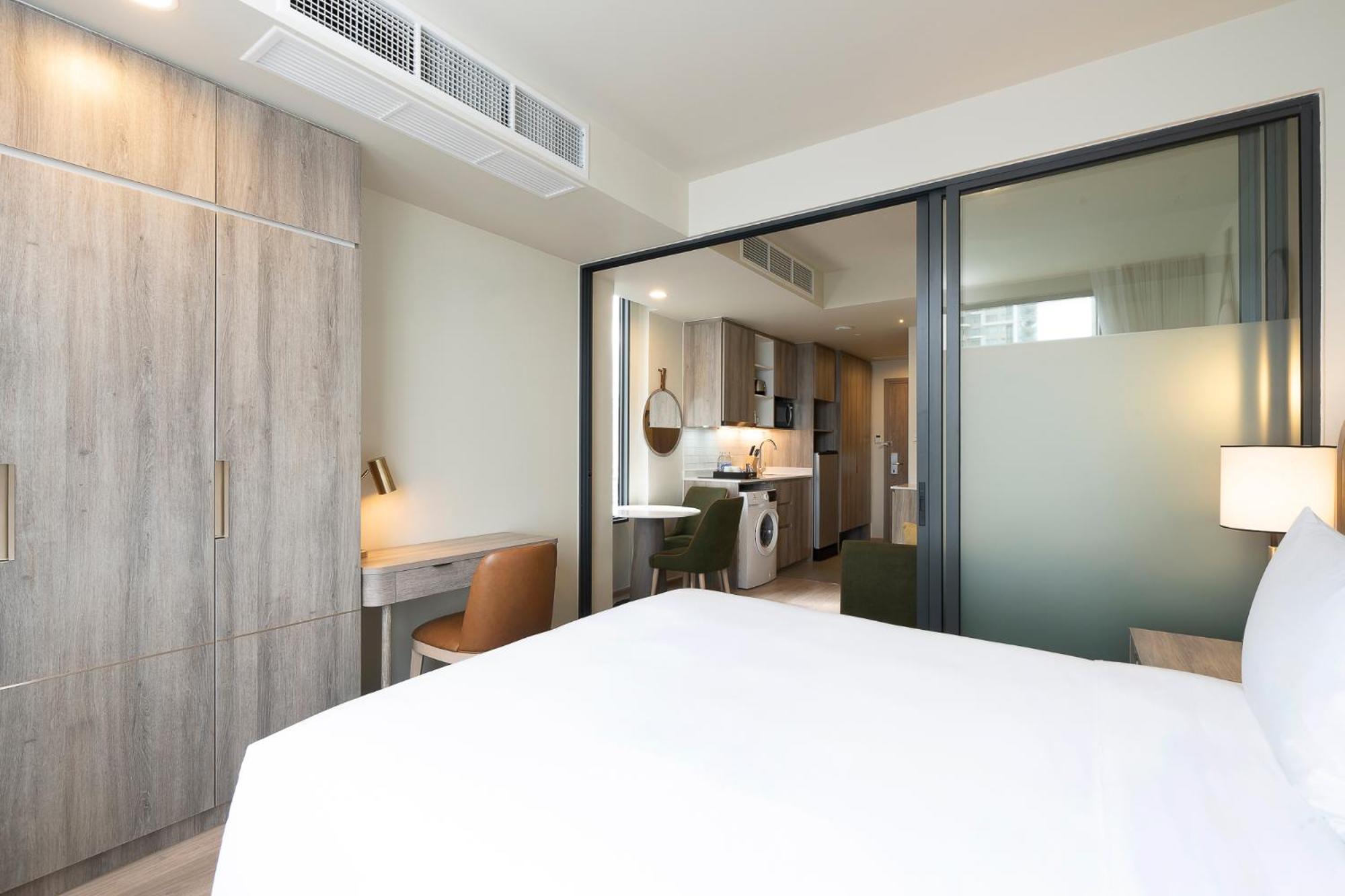 Staybridge Suites Bangkok Sukhumvit By Ihg Εξωτερικό φωτογραφία